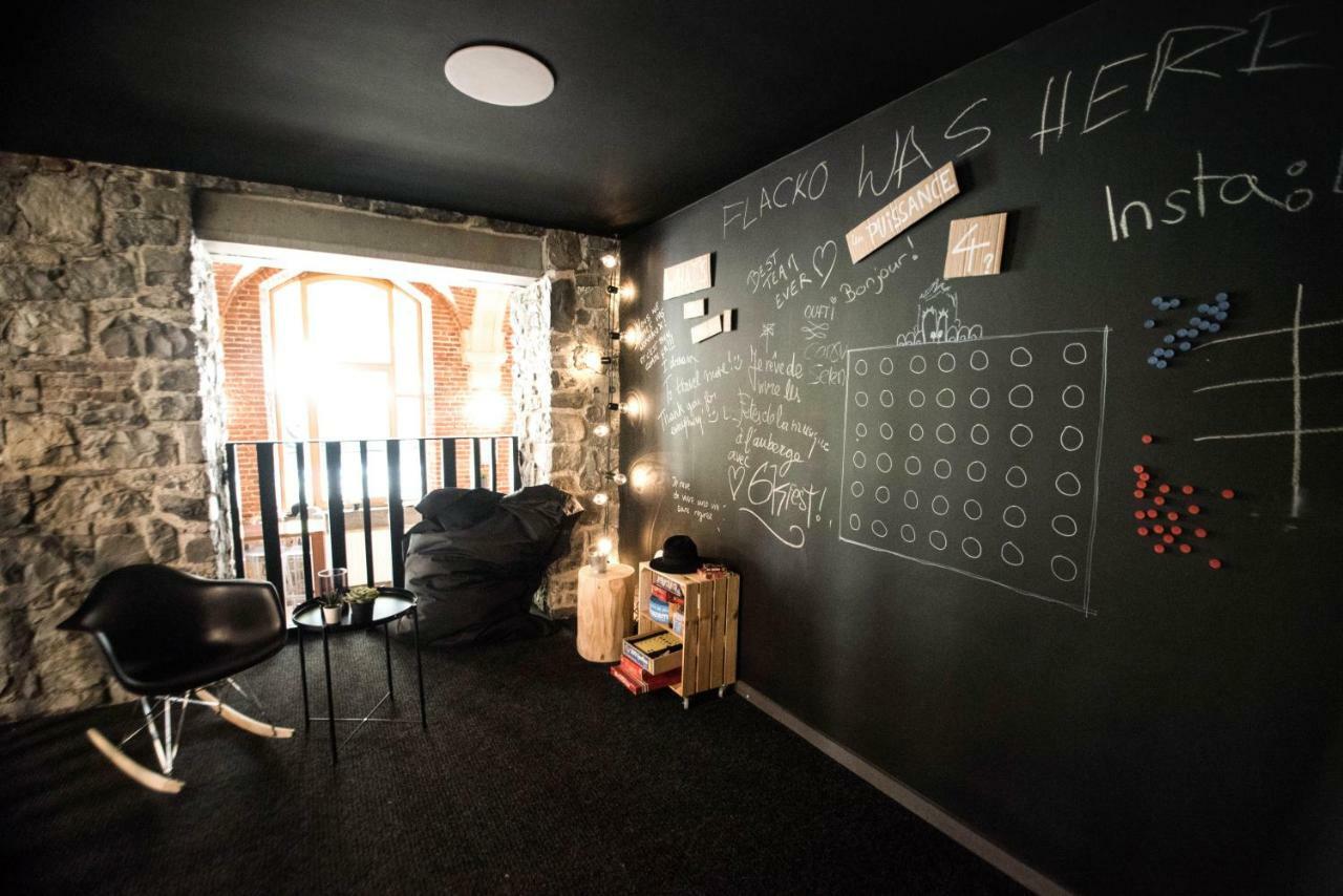 Hi Liege Hostel Eksteriør bilde