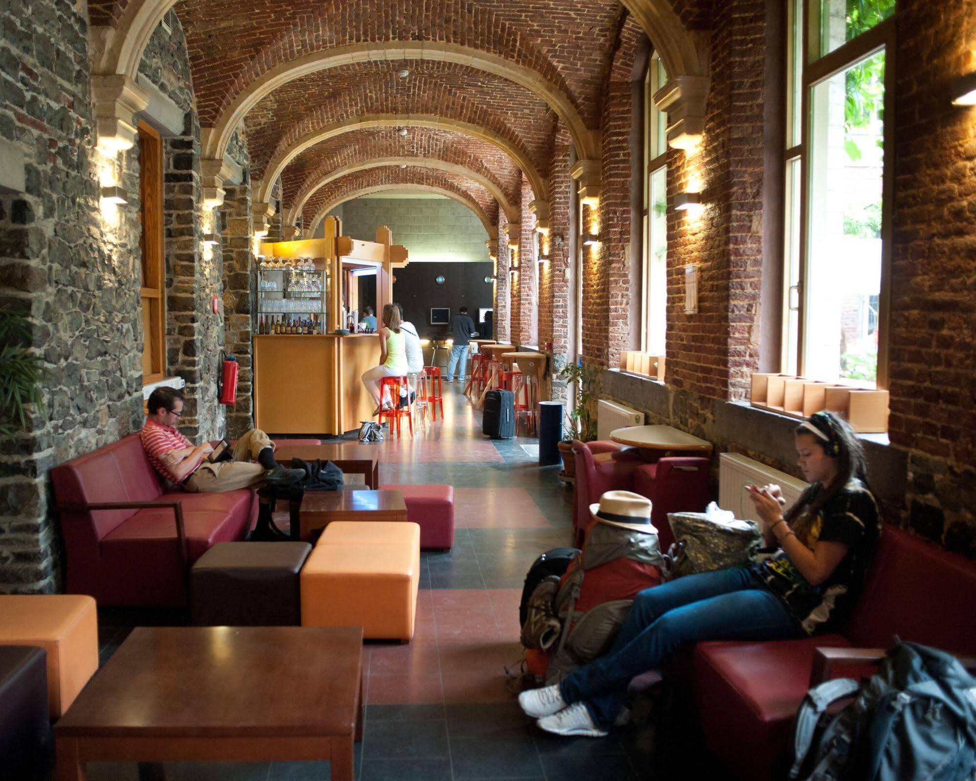 Hi Liege Hostel Eksteriør bilde