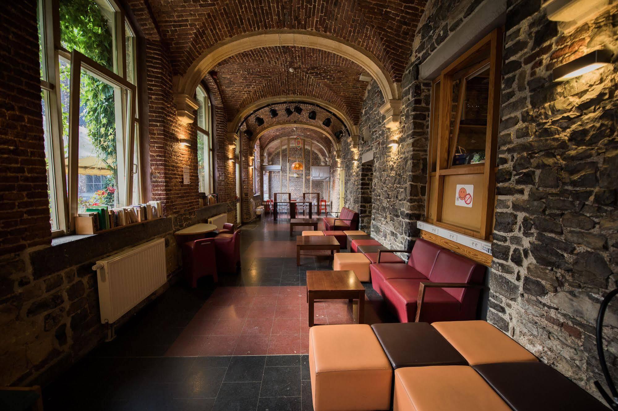 Hi Liege Hostel Eksteriør bilde