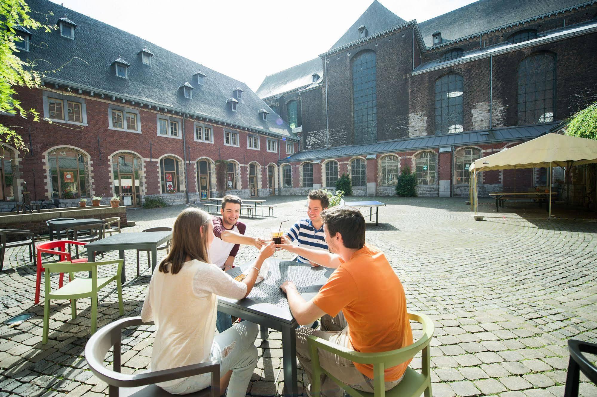 Hi Liege Hostel Eksteriør bilde